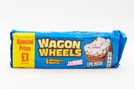 Печенье с суфле и джемом Wagon Wheels покрытое глазурью 228 гр